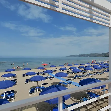 Hotel La Pineta & Acciaroli