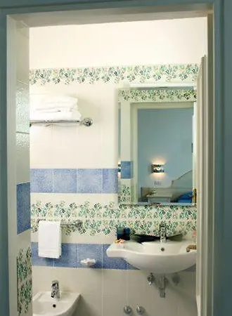 Hotel La Pineta & 4*